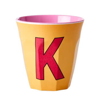 RICE Melamin Buchstabenbecher mehrfarbig Pinktöne medium komplettes Alphabet