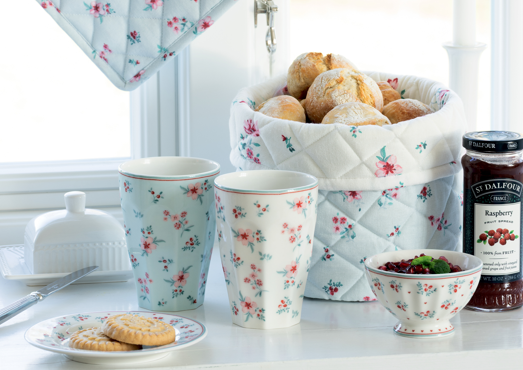 Greengate Becher Sila pale blue Lattecup mit Henkel