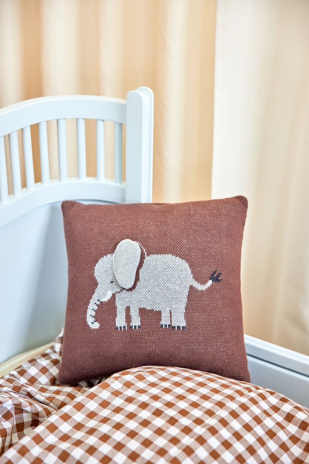 RICE Kinderkissen "Elephant" chocolate brown 100% Baumwolle mit Inlett