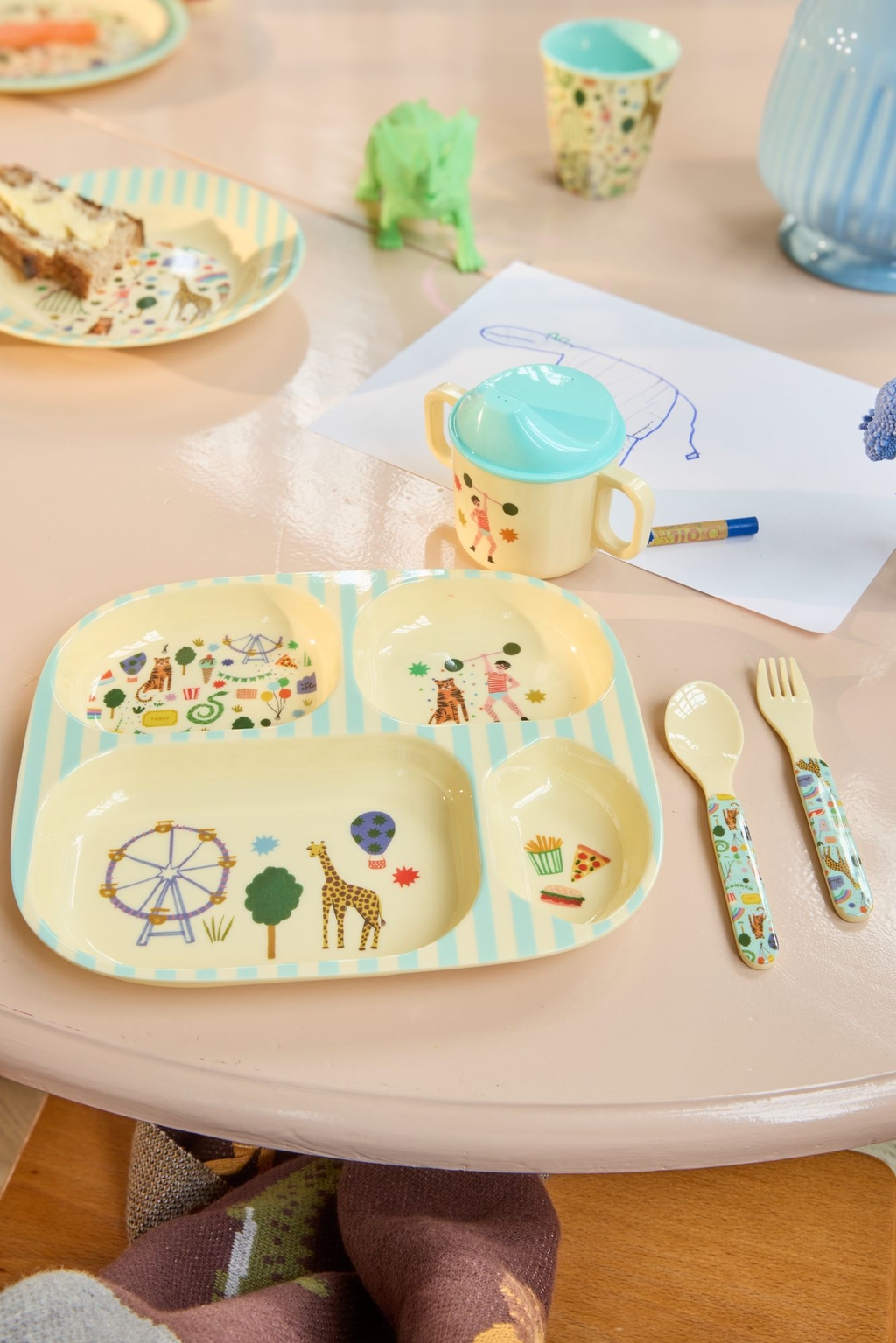 RICE Melamin Kindergeschirr Set Fun fair Print mint 4-teilig