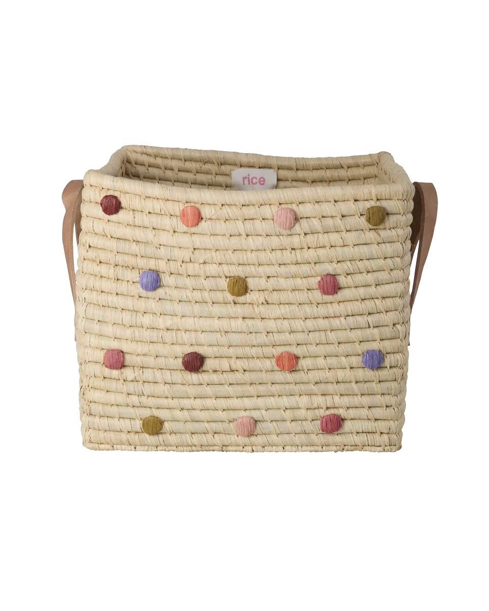 RICE Aufbewahrungskorb aus Raffia mit eingestickten Punkten und Ledergriffen