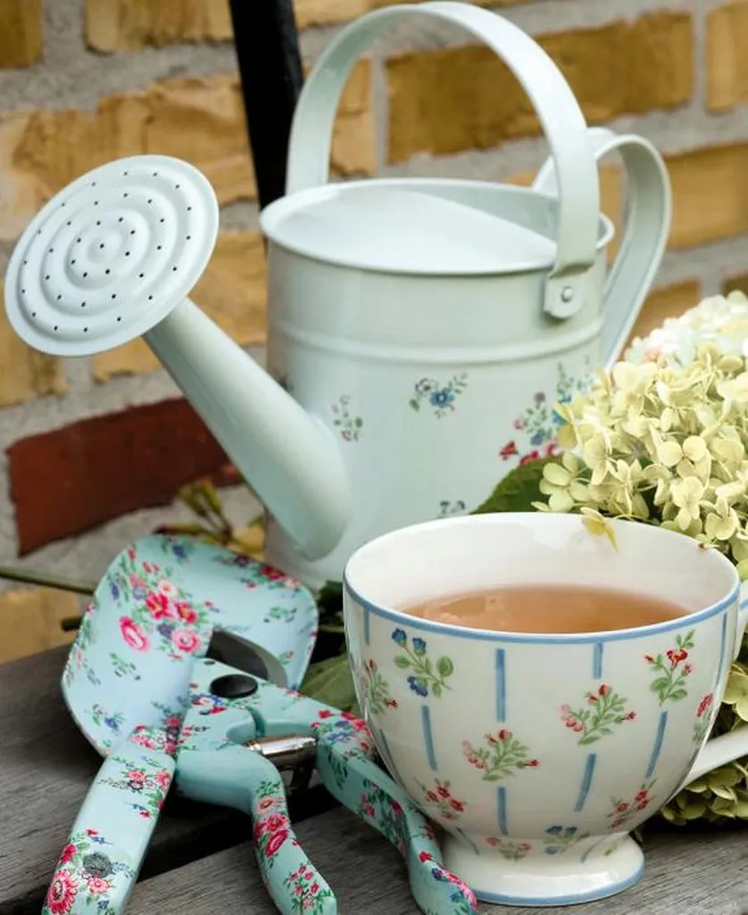 Greengate Teacup Hannah white Becher