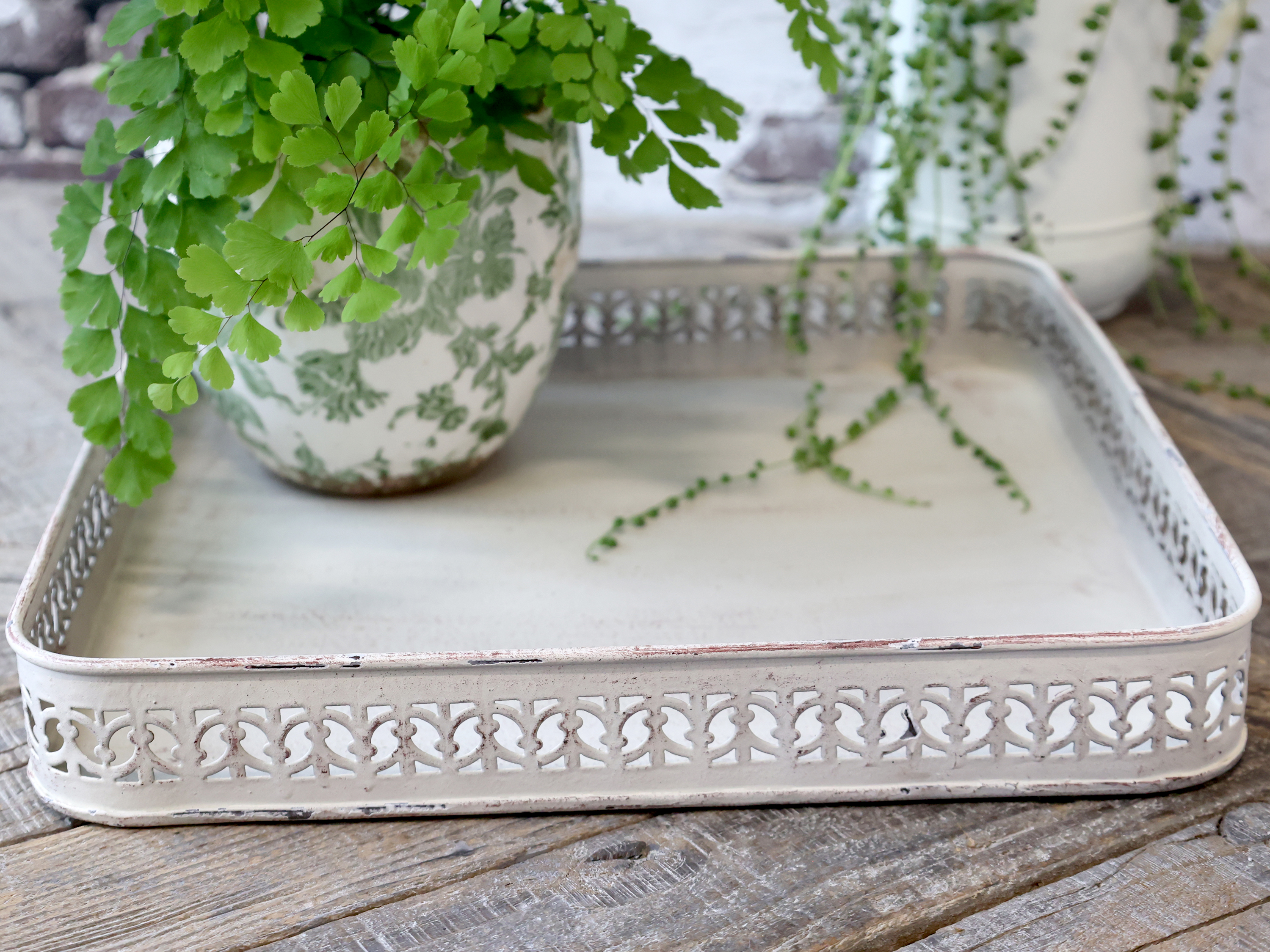 Chic Antique Tablett mit Dekorkante antique creme