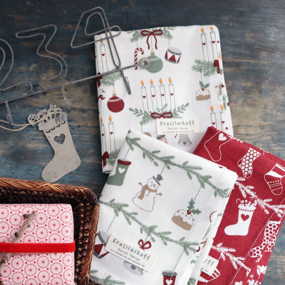 Krasilnikoff Geschirrtuch Christmas Stockings solid red Teatowel